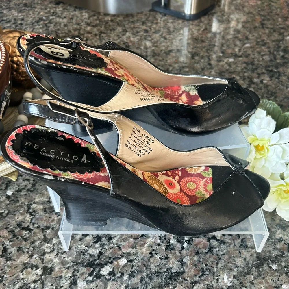 ✨ Black Patent Slingback Wedge Peep-Toe Heels -never worn defect scratches